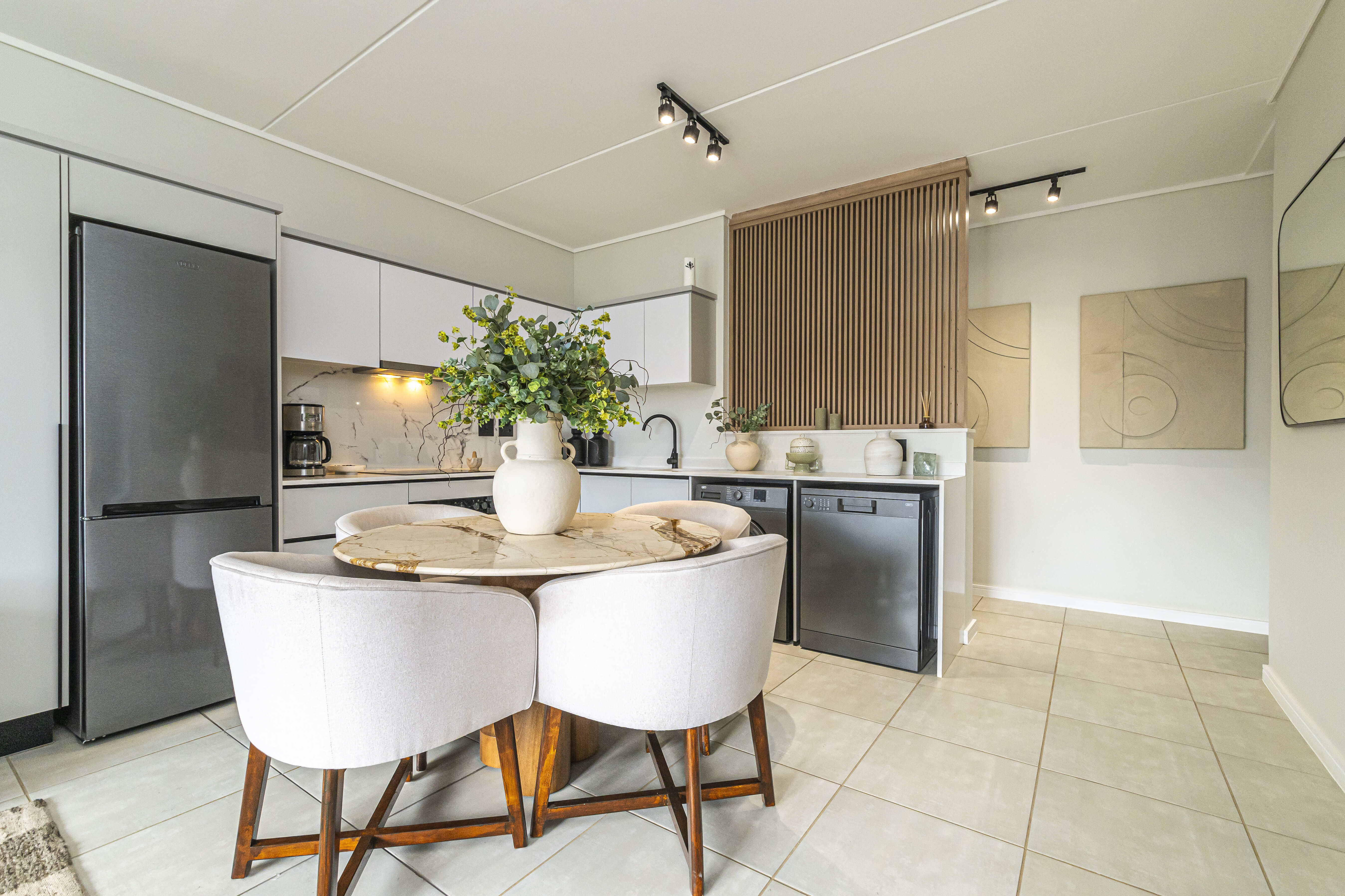 5 Tips for First-Time Homeowners: Smart Choices for Your First Property